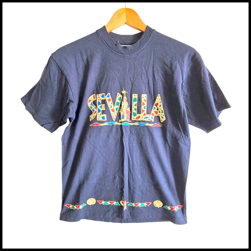Ciudad Campus Sevilla Graphic Tee Spain Souvenir Travel T-Shirt S Small Spain